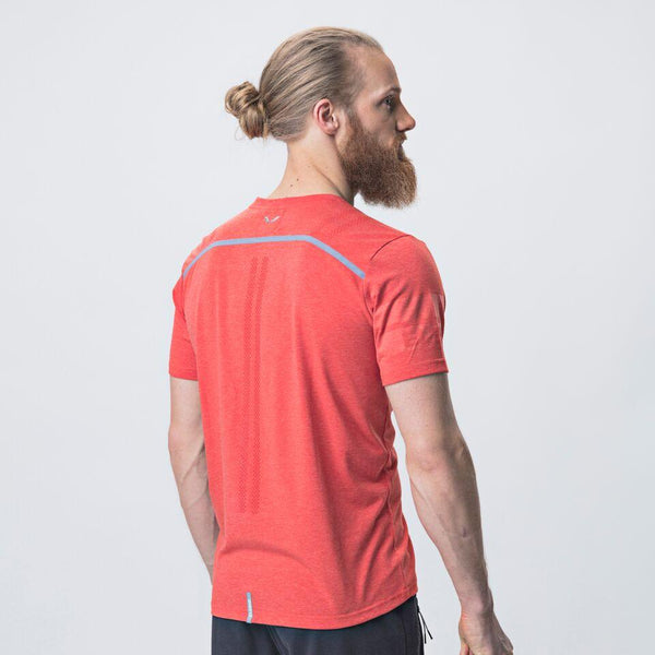 Grip Tee