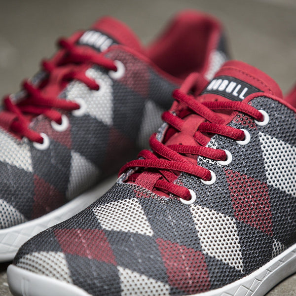 Argyle Trainer