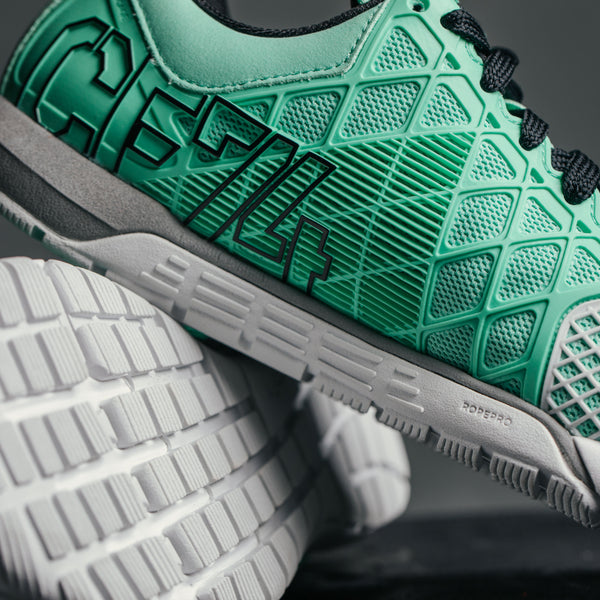 Nano 4 (Women's)
