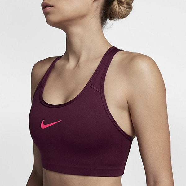 Classic Swoosh Bra